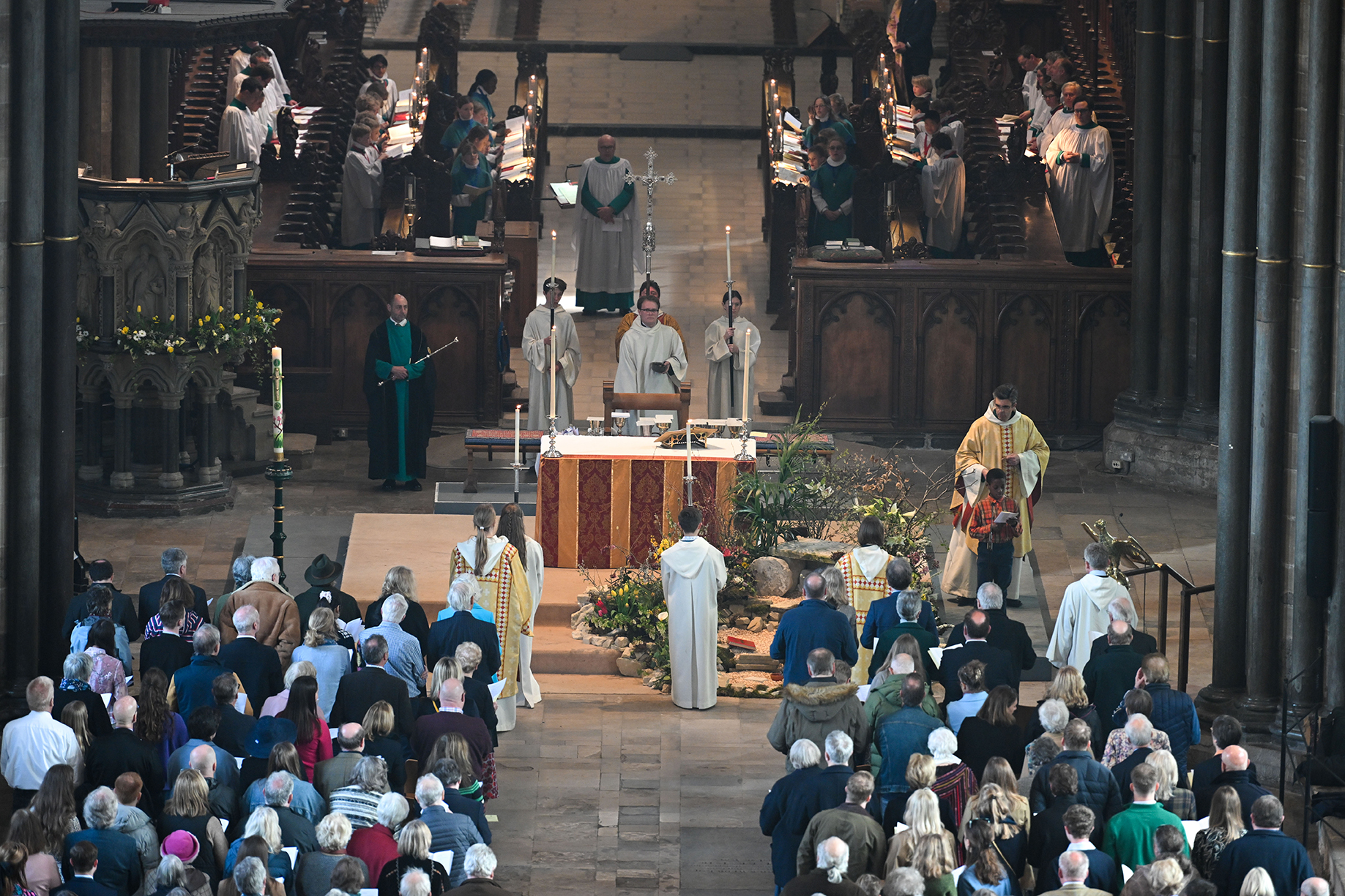 Full congregation in the Nave of Salisbury Cathedral on the Eucharist