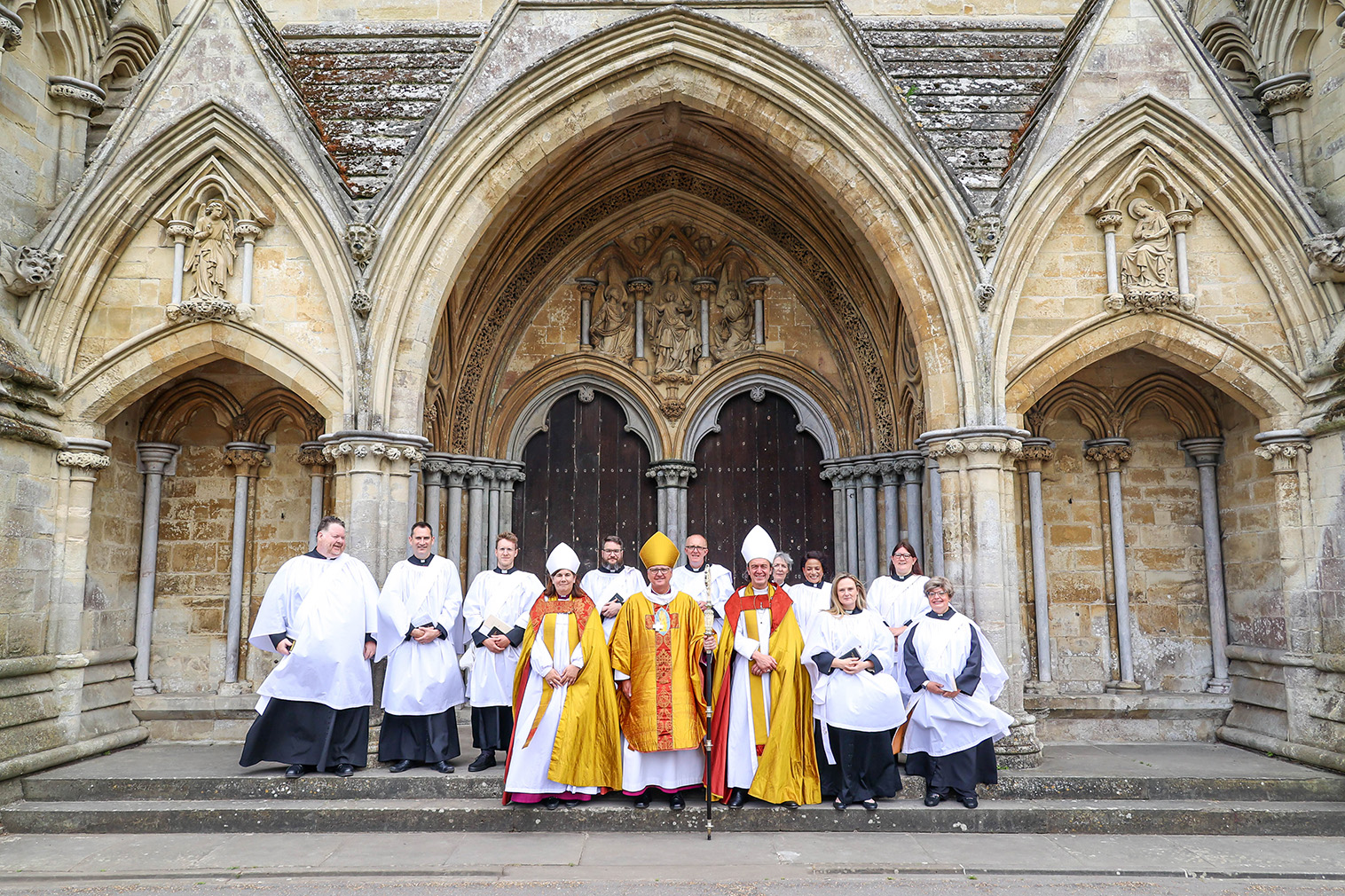 Ordinations 2023: a joyful welcome to the new deacons and priests