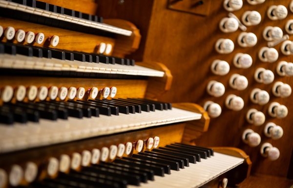 Christmas Organ Extravaganza!
